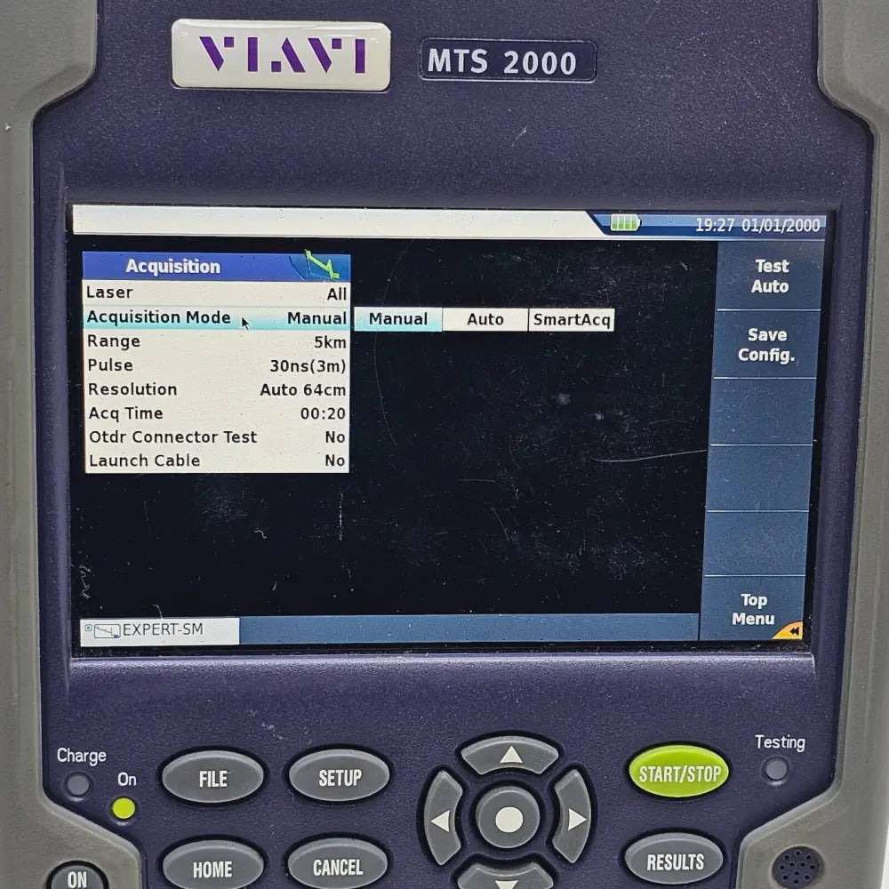 Viavi MTS 2000 OTDR touchscreen interface showing measurement screen
