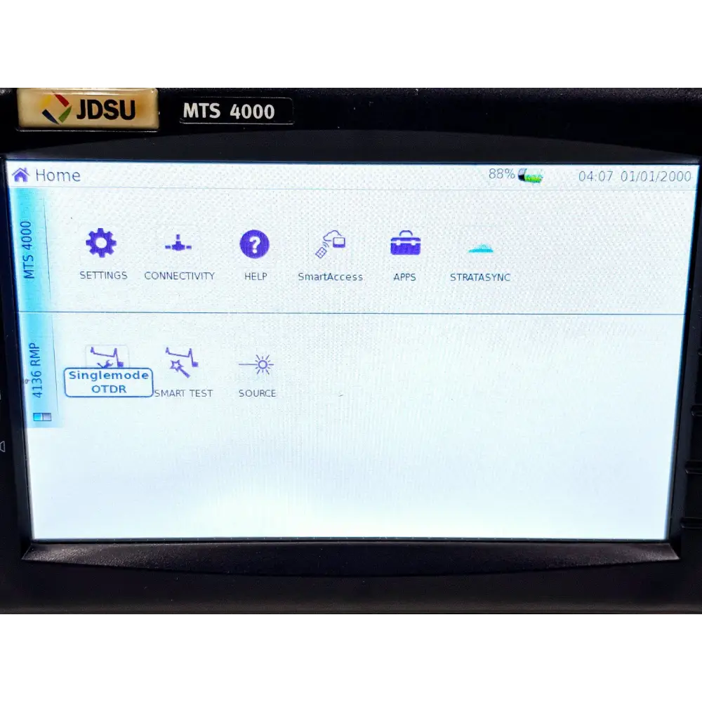 MTS 4000 touchscreen display showing OTDR trace and measurement results