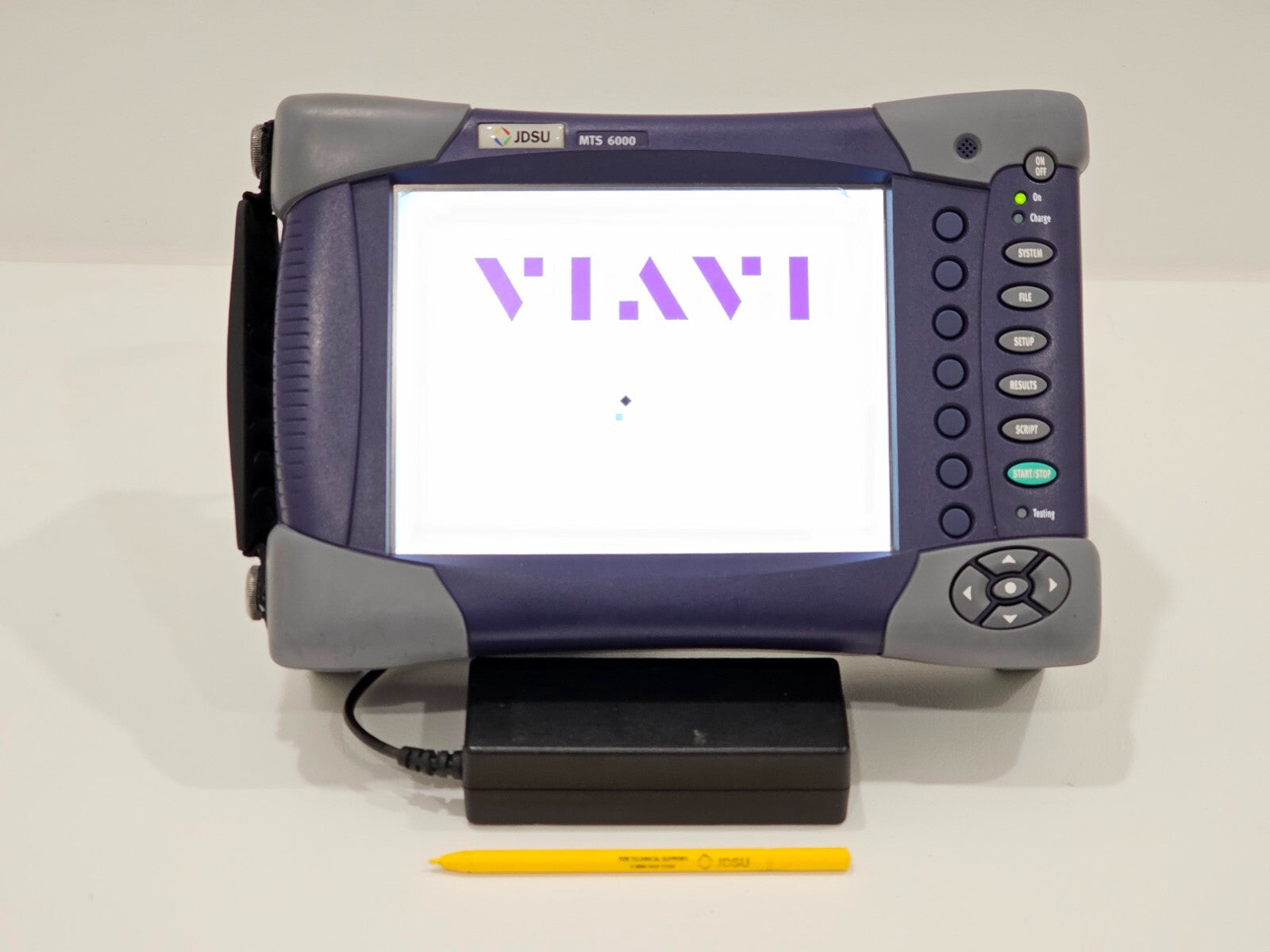 Viavi JDSU MTS 6000 with 8126 MR OTDR Module 1310/1550nm Singlemode Medium Range