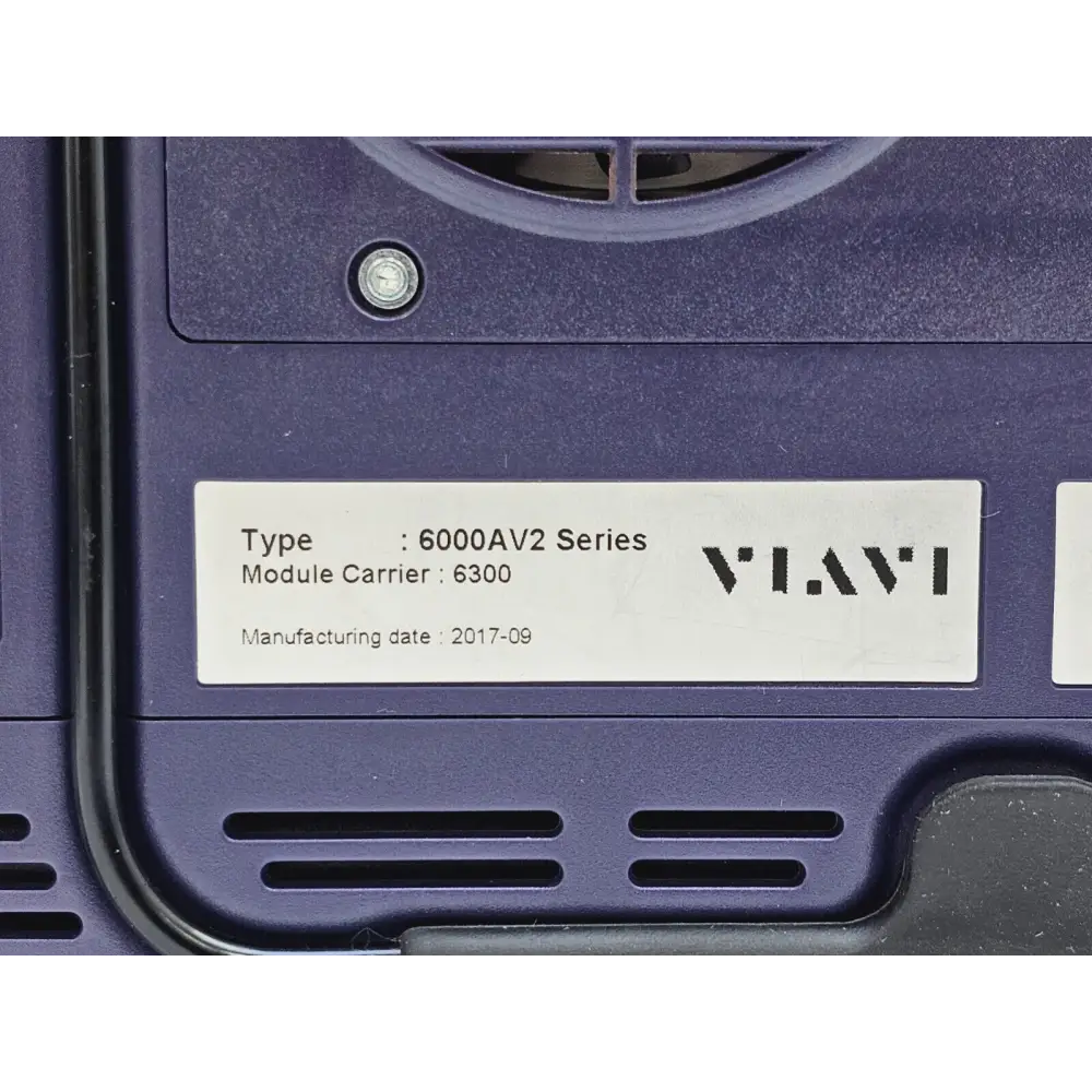 Viavi MTS 6000A V2 OTDR touch screen showing OTDR trace result