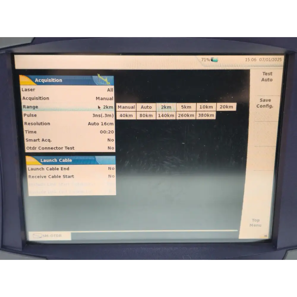 Viavi MTS 6000A OTDR trace displayed on colour touchscreen