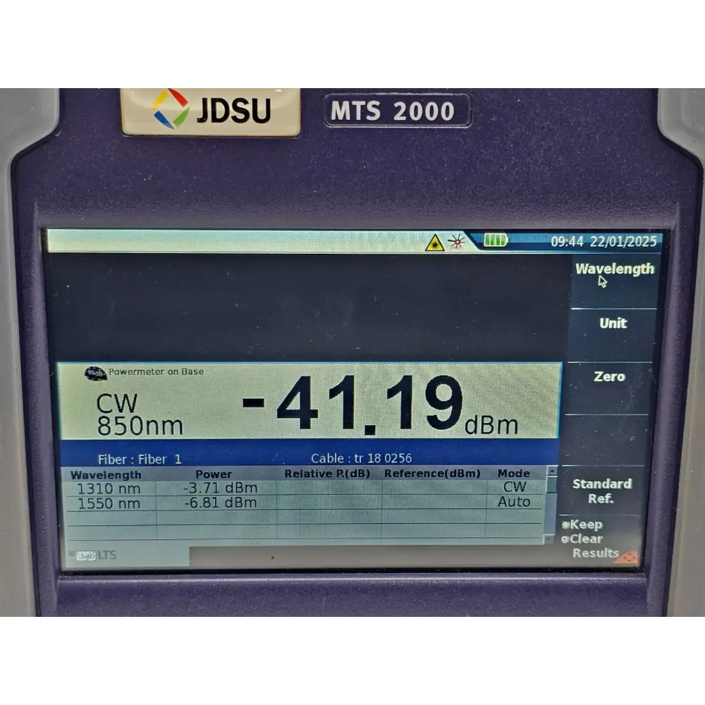 Viavi JDSU MTS-T-BERD 2000 label showing model and serial number detail