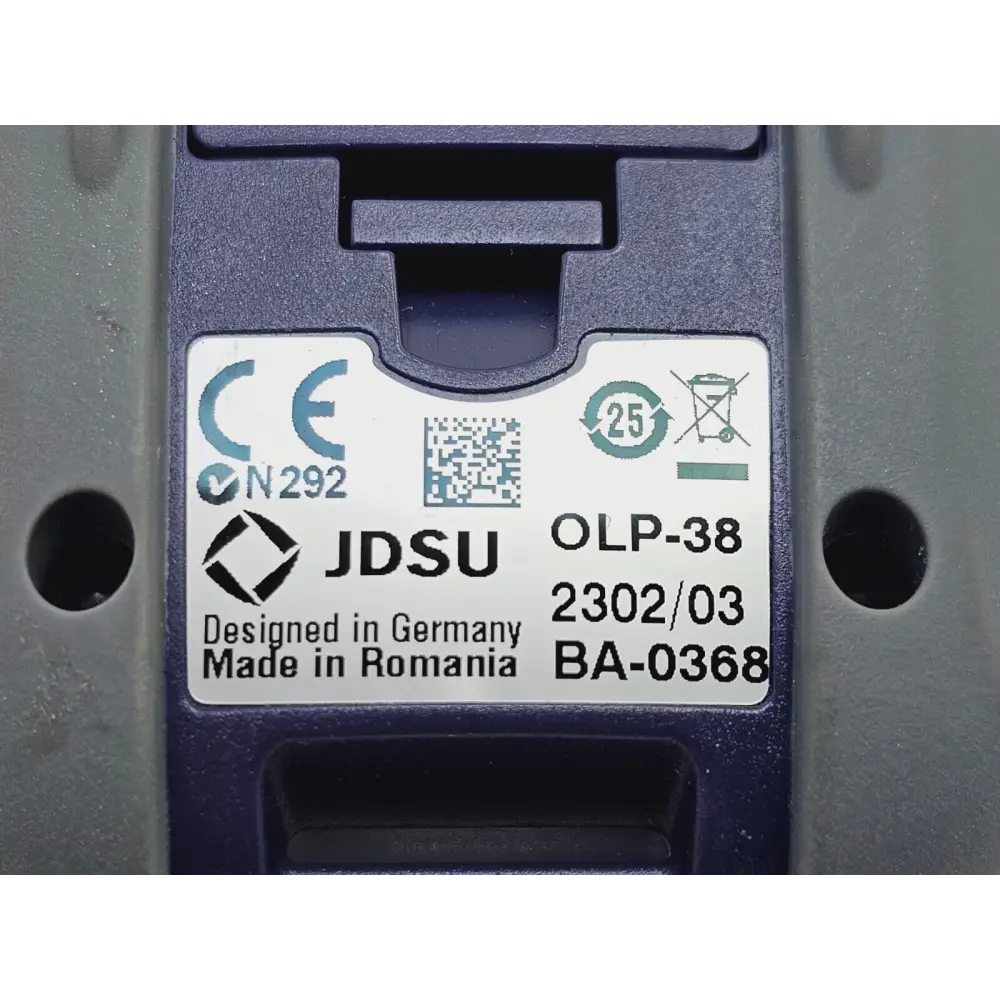 Viavi JDSU OLP-38 optical power meter 1310 1550nm close-up of optical input port