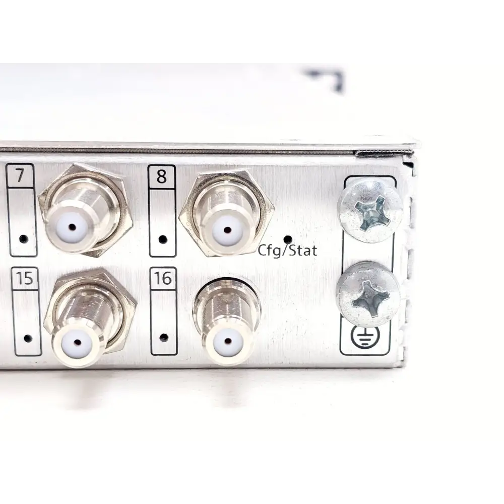 JDSU SCU-1800 chassis label showing model number, serial number, and specifications