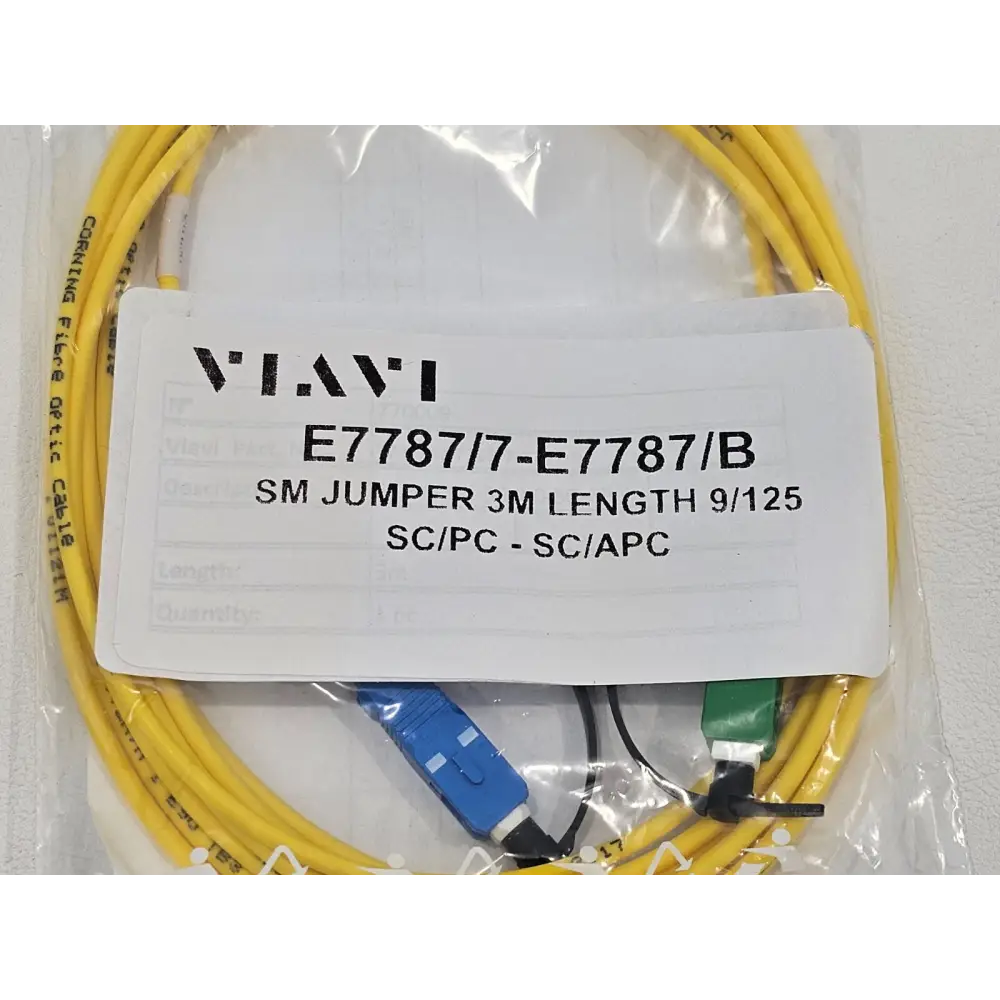 Viavi FOD5510S fibre switch and launch cable assembly detail