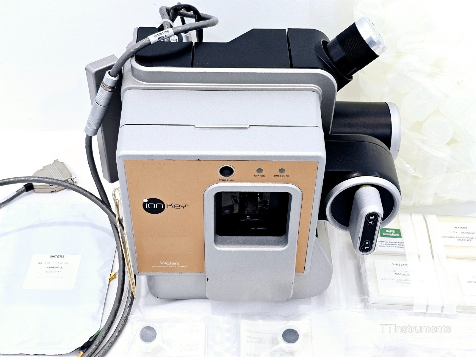 Waters Xevo TQ-S 186005453 Mass Spectrometer 2013 + Pumps + IonKey Source + More