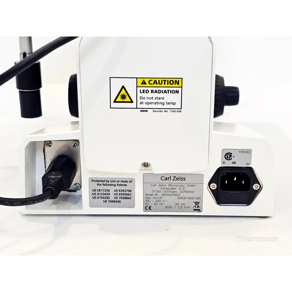 Zeiss AX10 microscope eyepiece and binocular head detail